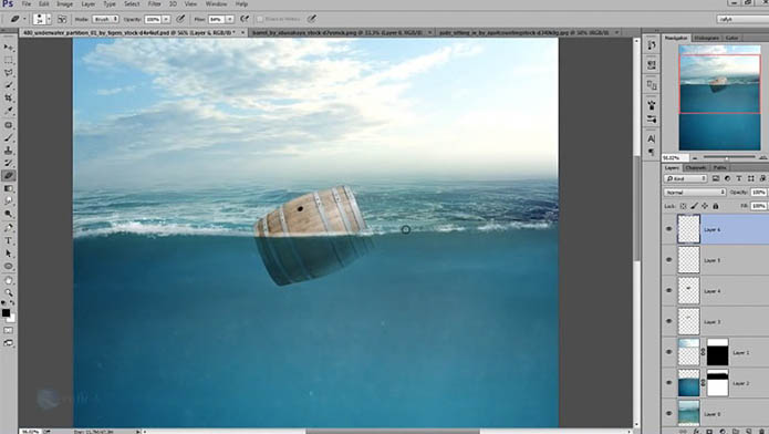 合成在海上被鲨鱼追逐的小孩子_我爱模板网