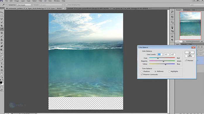 合成在海上被鲨鱼追逐的小孩子_我爱模板网